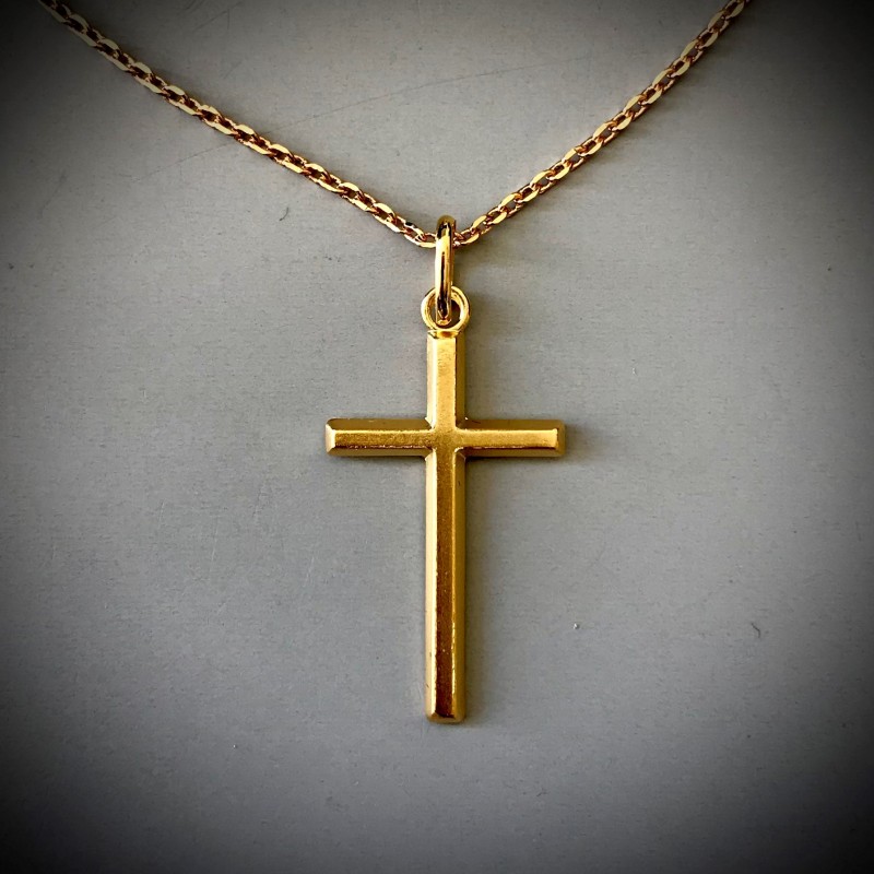 Golden cross pendant - French manufacturing